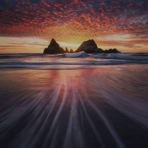  هوای خونم ابریه داشی انقدر پُرَم جای سوزن هم نیست